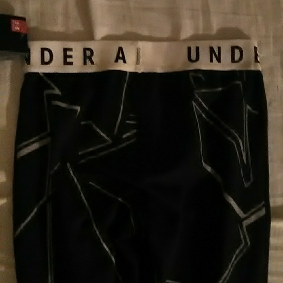 NWT Under Armour Leggings - Picture 3 of 5